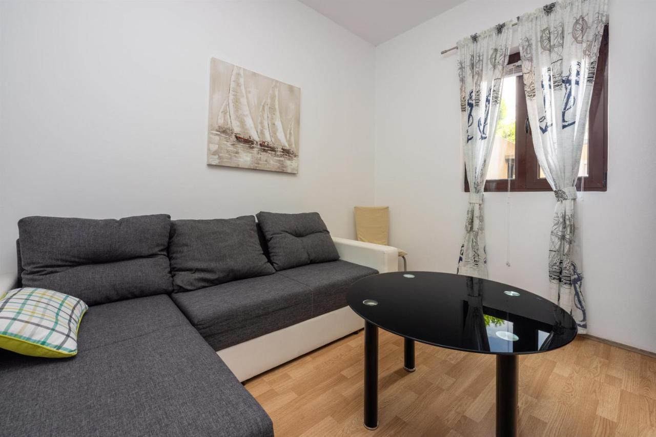 Apartments Lilin تْسْغيكفانِتْسا المظهر الخارجي الصورة